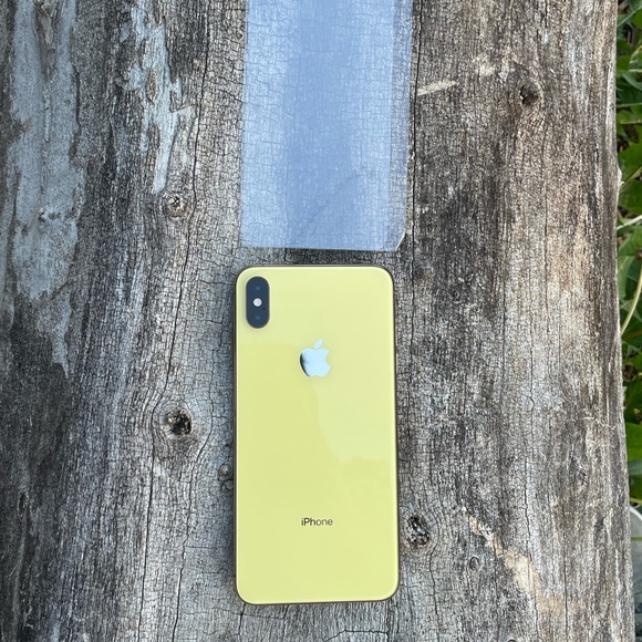 iPhone XS Max 64GB Unlocked Rose Gold YellowBack Perfect Match